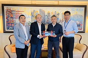 上汽申博sunbet领导一行拜访上港集团