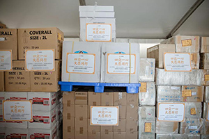 上汽申博sunbet支持海外防疫捐赠物资运送入沪，愿与众生共担当！